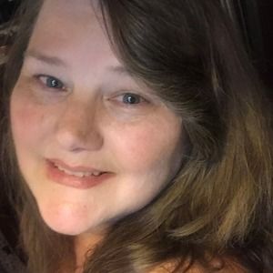 Meet your Posher, Edna